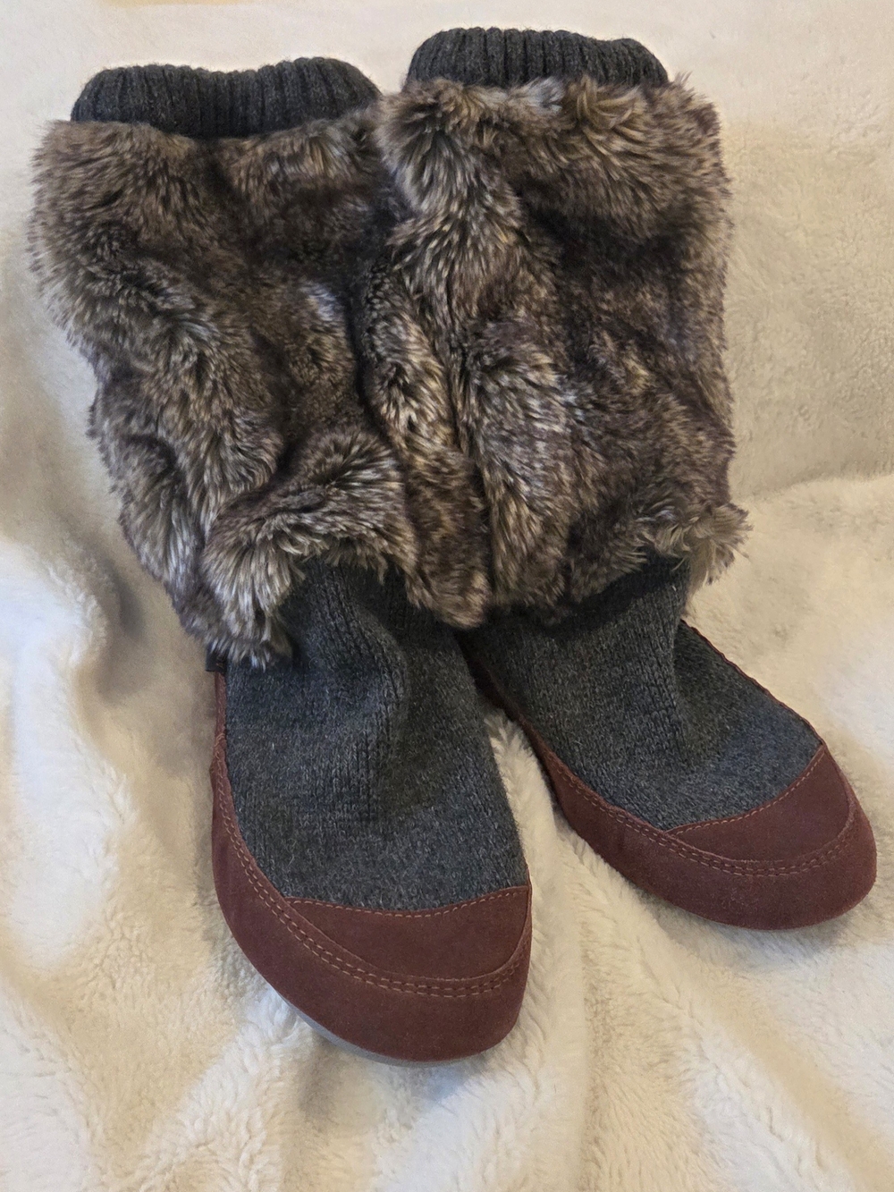 Acorn Slouch Boot Slipper Socks With Faux Fur